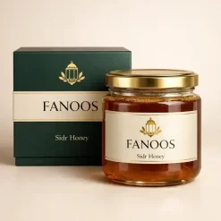 عسل کنار طبیعی ایرانی – Sidr (Konar) Honey | FANOOSرنگ: کهربایی تیره تا قهوه‌ای طلایی عطر: قوی و معطر طعم: شیرین با طعم خاص و غنی محل تولید: ایران مناسب برای مصرف غذایی و دارویی